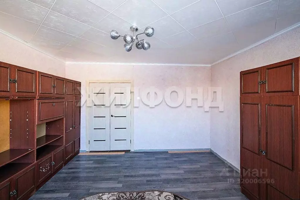 2-к кв. Новосибирская область, Новосибирск Кубовая ул., 112/1 (52.5 м) - Фото 1