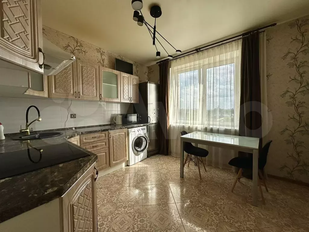 1-к. квартира, 40 м, 7/17 эт. - Фото 1