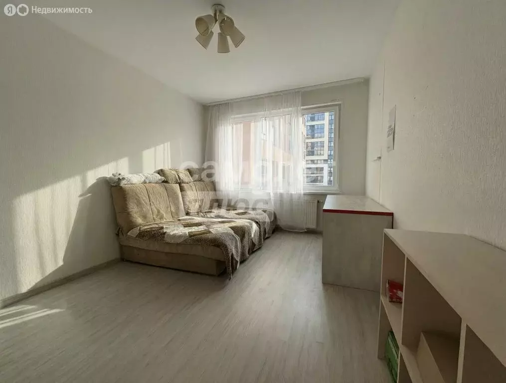 1-комнатная квартира: Ижевск, улица имени 50-летия ВЛКСМ, 4 (36 м) - Фото 1