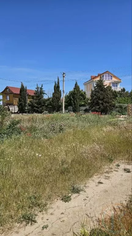Участок в Крым, Евпатория городской округ, Заозерное пгт ул. ... - Фото 0