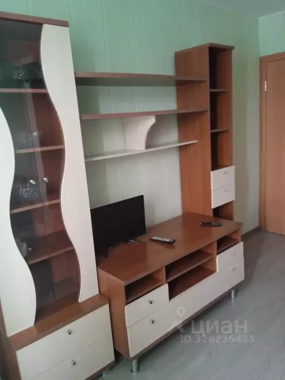 Комната Москва Славянский бул., 11К1 - Фото 0