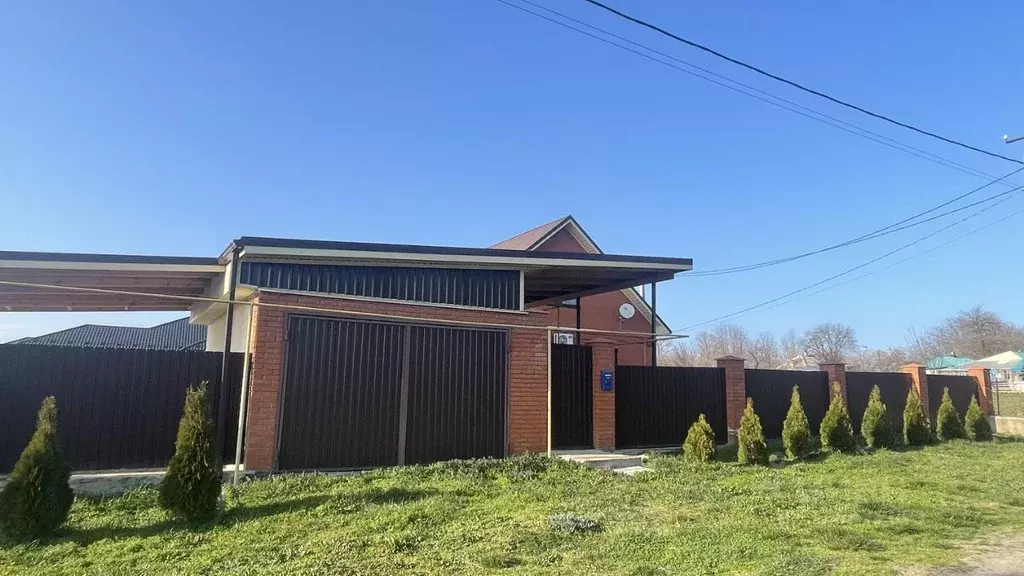 Дом в Краснодарский край, Динской район, с. Красносельское ул. ... - Фото 2