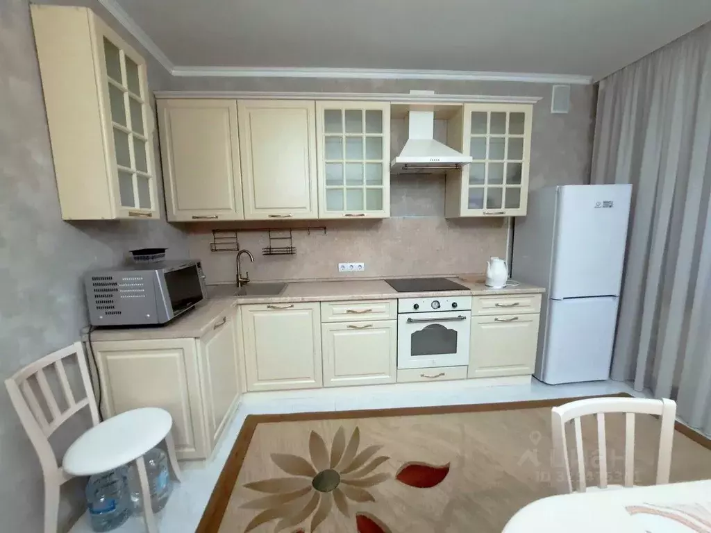 3-к кв. Белгородская область, Белгород ул. Белгородского полка, 67 ... - Фото 2