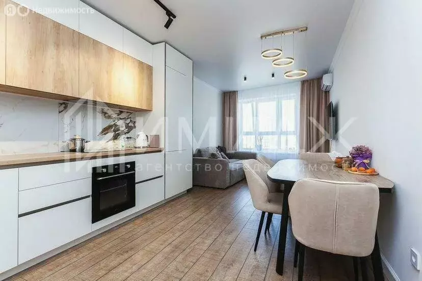 2-комнатная квартира: Сочи, улица Искры, 66/9 (70 м) - Фото 0
