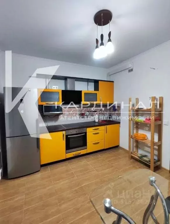 2-к кв. Белгородская область, Старый Оскол Космос мкр, 13 (73.0 м) - Фото 0