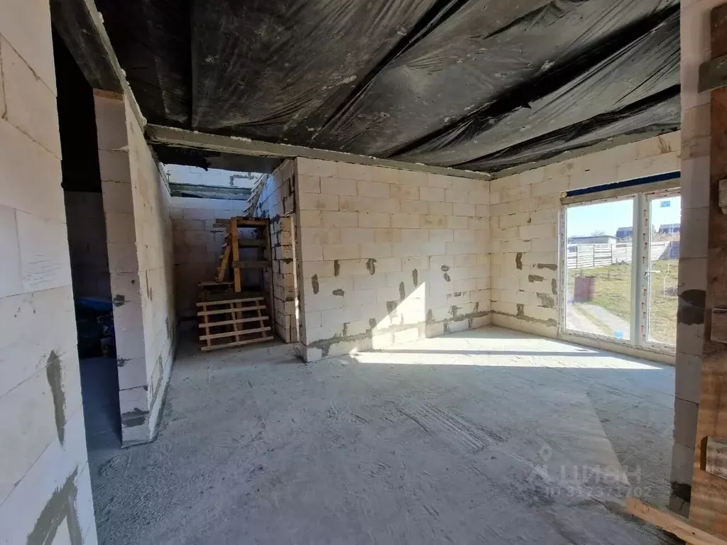 Дом в Краснодарский край, Темрюкский район, пос. Сенной Кооперативная ... - Фото 1