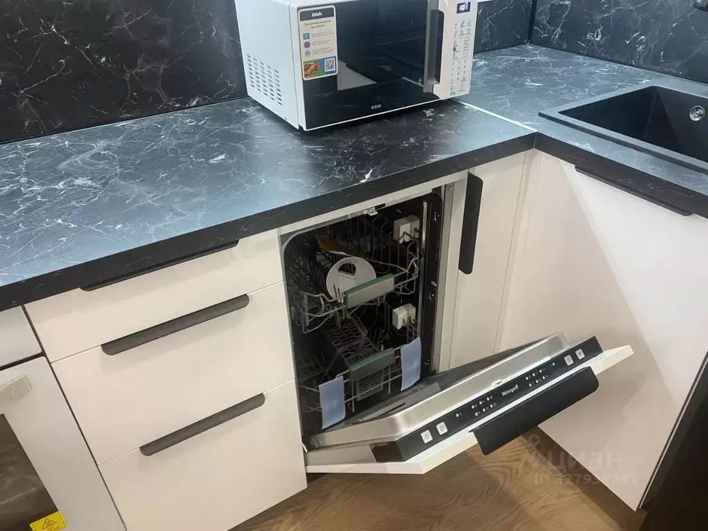 1-к кв. Московская область, Балашиха ул. Реутовская, 21 (33.0 м) - Фото 1