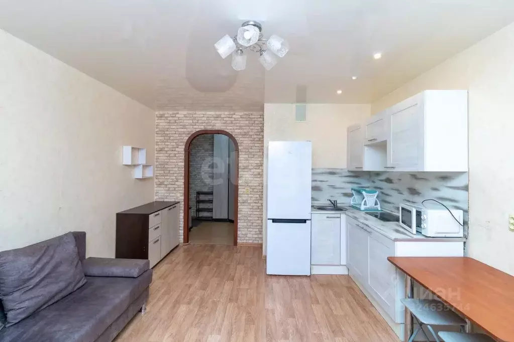 Студия Тюменская область, Тюмень Микрорайон мыс, ул. Судоремонтная, 29 ... - Фото 1