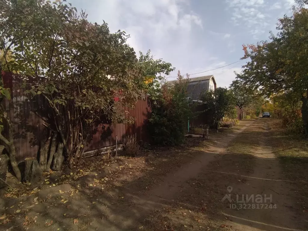 Дом в Саратовская область, Энгельсский район, Красноярское ... - Фото 2