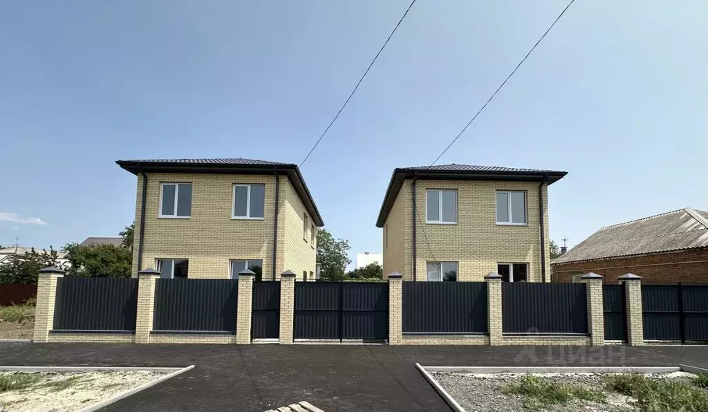 Дом в Ростовская область, Таганрог ул. Ромазанова (99 м) - Фото 2