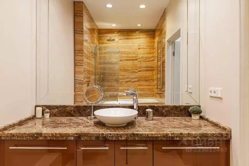 3-к кв. Татарстан, Казань ул. Карла Маркса, 16а (85.0 м) - Фото 1