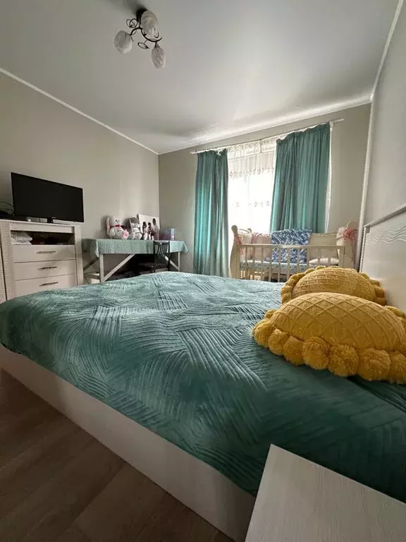 2-к. квартира, 60 м, 1/3 эт. - Фото 0