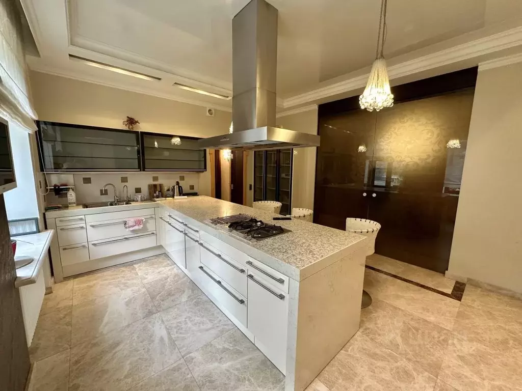 Коттедж в Москва Ваутутинки клп,  (700 м) - Фото 1