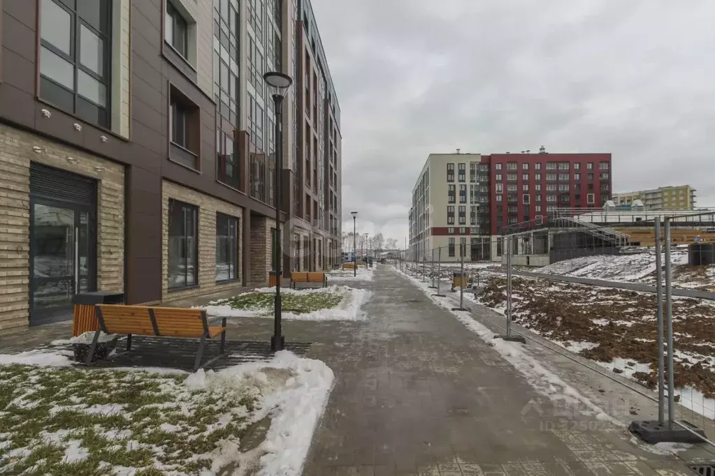 Помещение свободного назначения в Омская область, Большеречье рп ул. ... - Фото 1