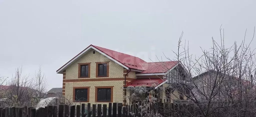 Дом в Марий Эл, Медведевский район, Ежовское с/пос, с. Ежово  (130 м) - Фото 1