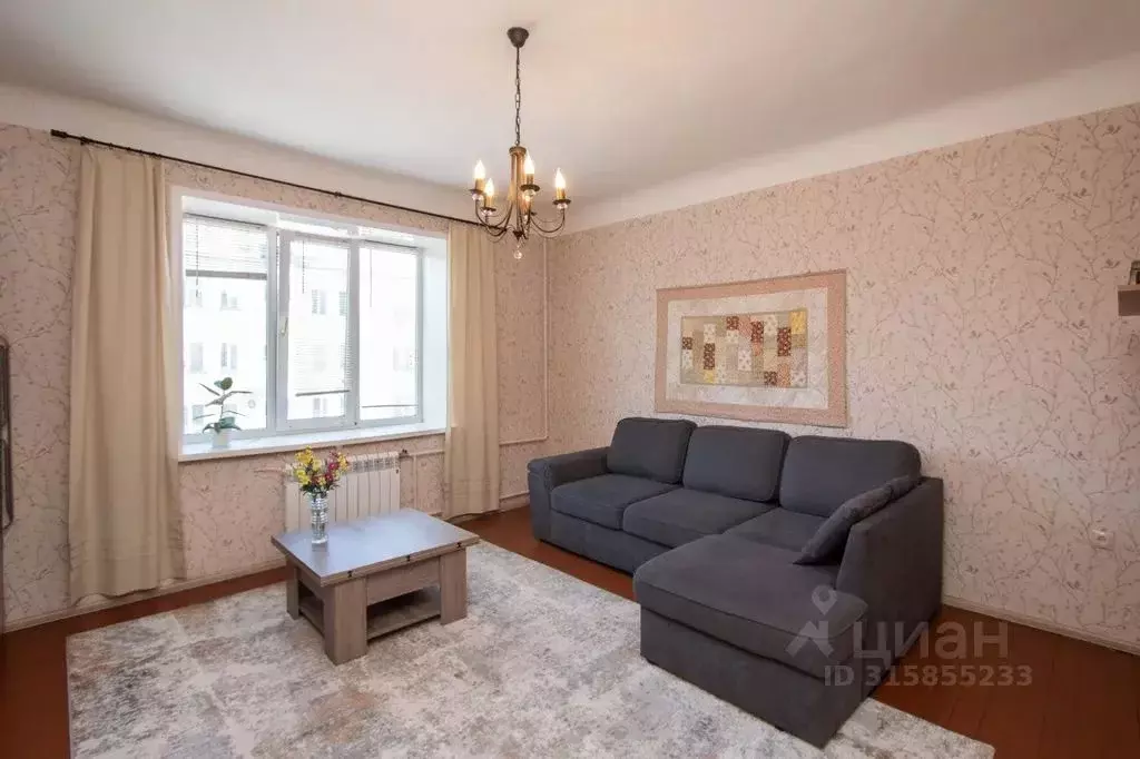 2-к кв. Кемеровская область, Новокузнецк ул. Кирова, 15 (40.0 м) - Фото 1