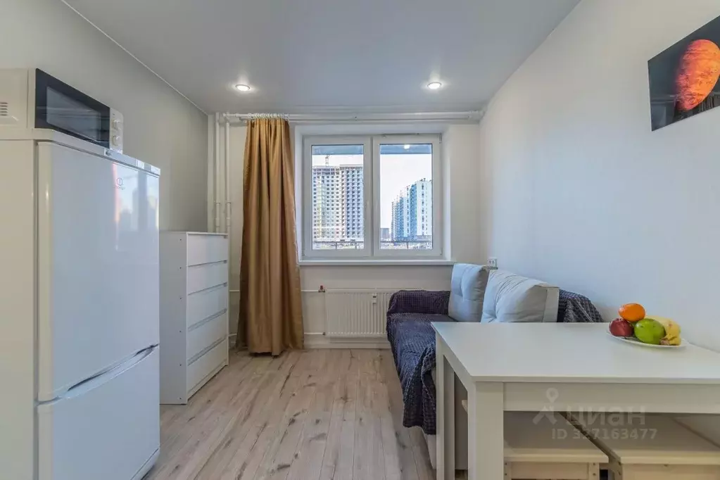 3-к кв. Ленинградская область, Мурино Всеволожский район, ул. ... - Фото 2