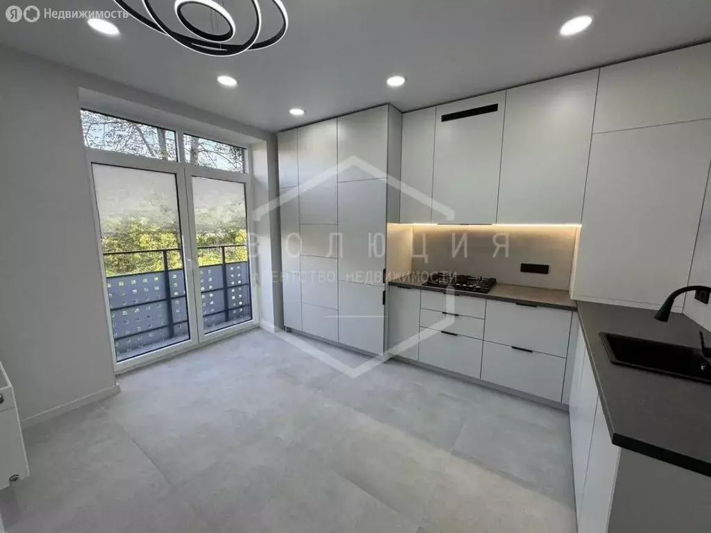 2-комнатная квартира: посёлок Прибрежное, улица Южное Полукольцо, 6к4 ... - Фото 2