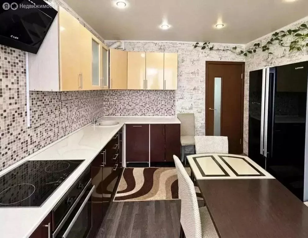 1-комнатная квартира: Тюмень, Широтная улица, 172к2 (47 м) - Фото 1