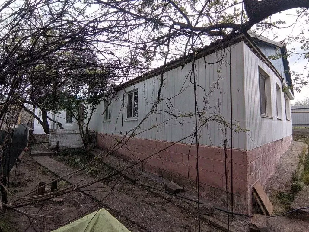 Дом в Ростовская область, Белая Калитва Набережная ул., 148А (100 м) - Фото 2