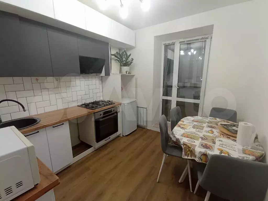 2-к. квартира, 48 м, 4/9 эт. - Фото 0