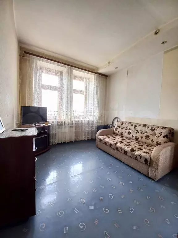 Комната 16 м в 9-к., 4/4 эт. - Фото 1