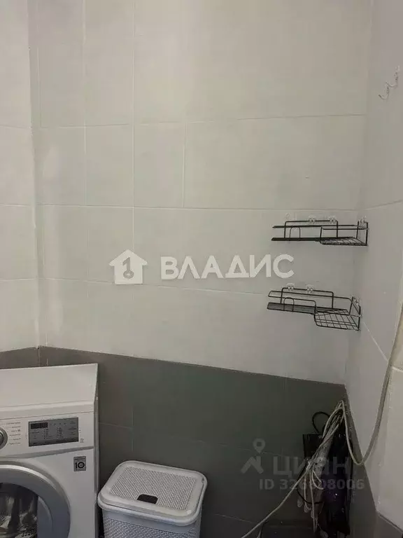 Студия Иркутская область, Иркутск Карпинская ул., 41Б (28.3 м) - Фото 2