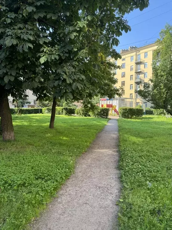 Комната Санкт-Петербург ул. Трефолева, 11 (17.5 м) - Фото 0