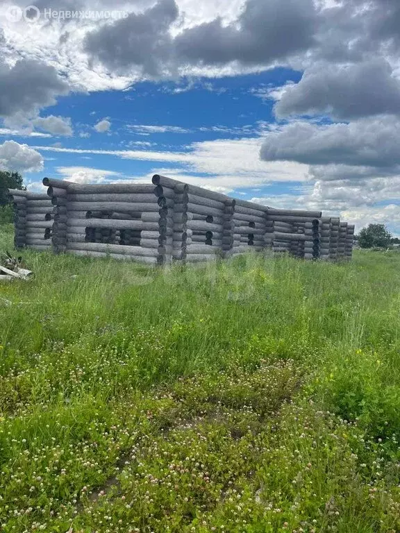 Дом в Ярославский муниципальный округ, деревня Малые Жарки, Крещенская ... - Фото 1