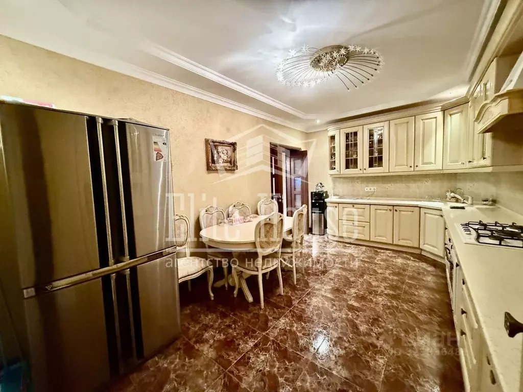 3-к кв. Калужская область, Калуга ул. Георгия Димитрова, 24 (133.0 м) - Фото 2