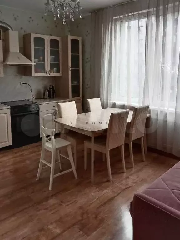 2-к. квартира, 70 м, 4/7 эт. - Фото 0