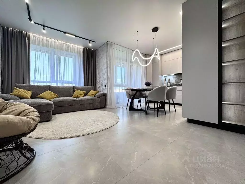 2-к кв. Татарстан, Казань ул. Алексея Козина, 2 (77.0 м) - Фото 1