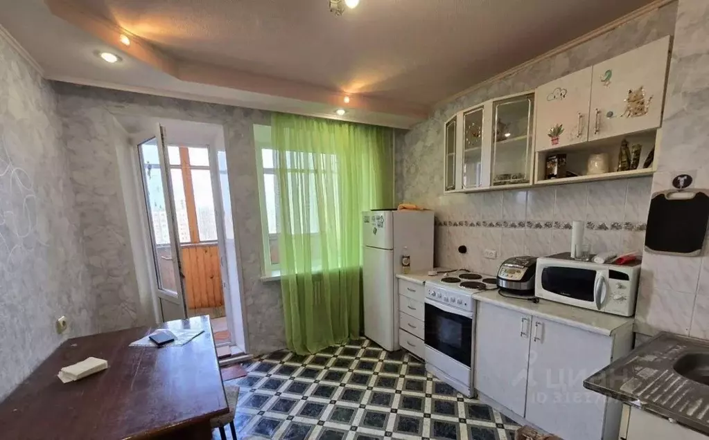 1-к кв. Белгородская область, Старый Оскол Макаренко мкр, 11В (37.0 м) - Фото 0