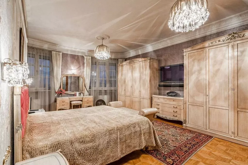 6-к. квартира, 308 м, 7/8 эт. - Фото 1