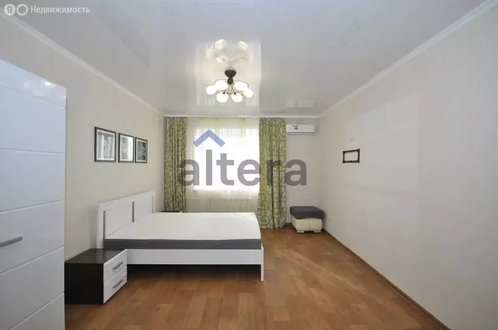 3-комнатная квартира: Казань, улица Энергетиков, 9 (66.8 м) - Фото 1
