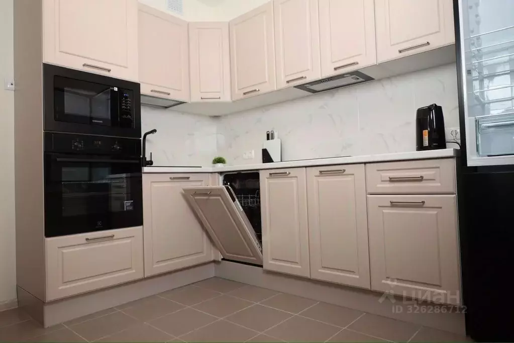 2-к кв. Москва ул. Героев Панфиловцев, 31 (56.0 м) - Фото 2