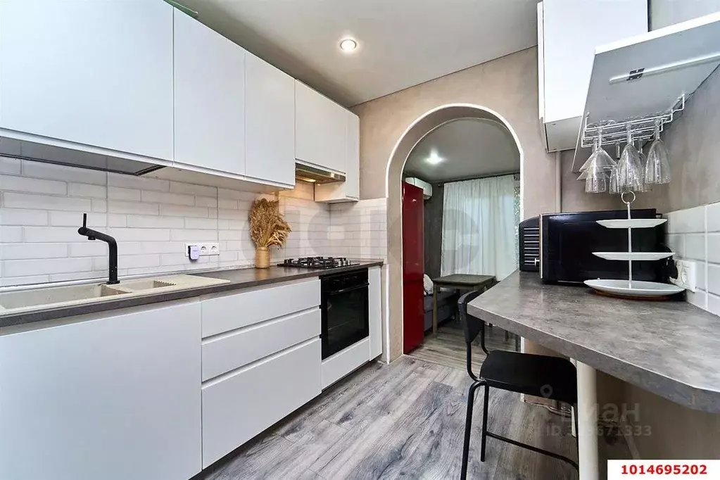 3-к кв. Краснодарский край, Краснодар ул. Имени Калинина (77.9 м) - Фото 1