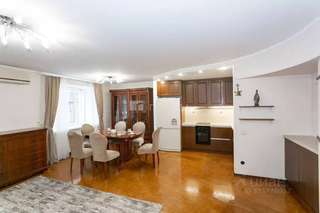 4-к кв. Новосибирская область, Новосибирск ул. Пархоменко, 102 (118.0 ... - Фото 0