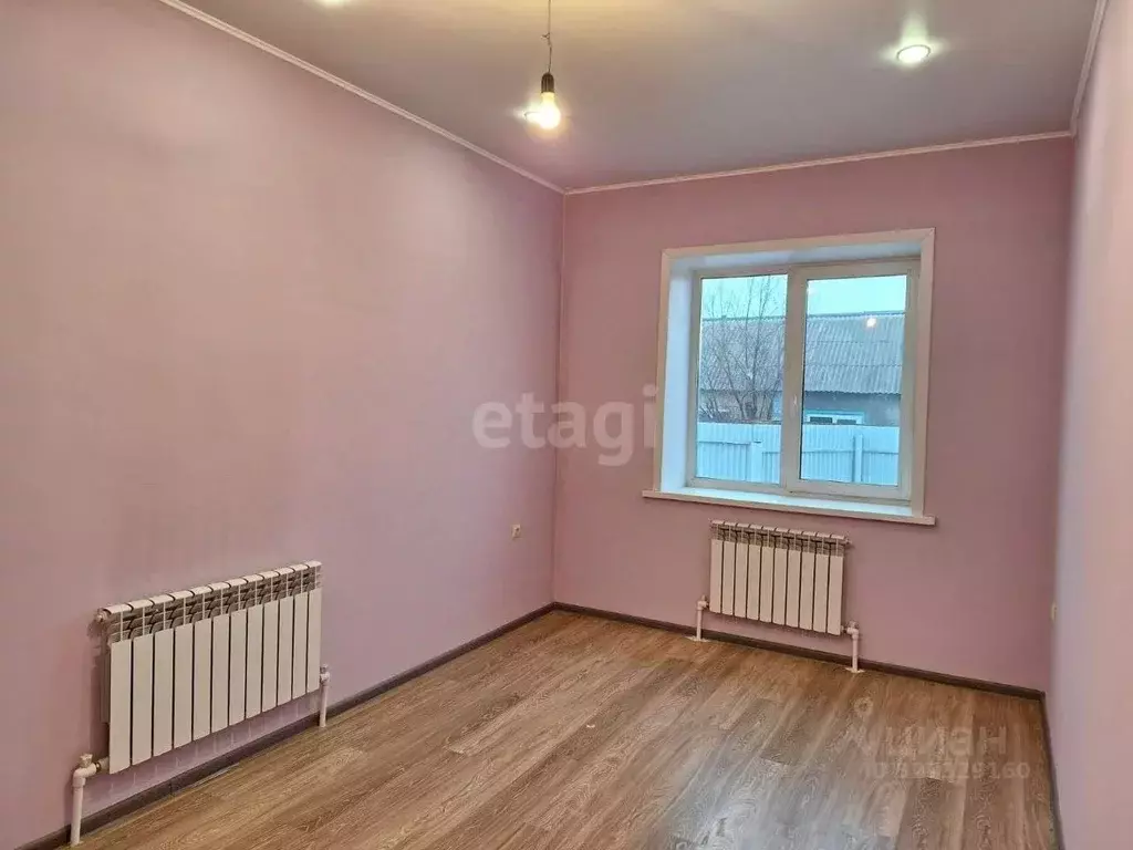 Дом в Забайкальский край, Чернышевск пгт ул. Погодаева (153 м) - Фото 1