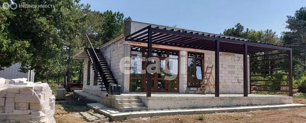 Дом в Севастополь, улица 2-я Линия (224.5 м) - Фото 0