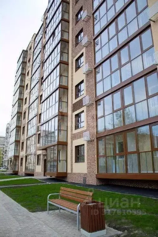 1-к кв. Белгородская область, Старый Оскол ул. Свердлова, 6 (42.0 м) - Фото 0