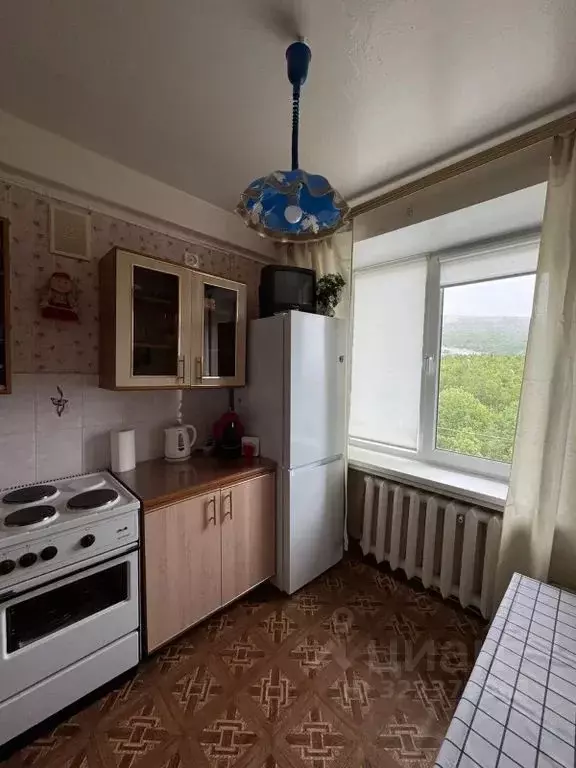 2-к кв. Мурманская область, Кировск ул. 50 лет Октября, 29 (46.0 м) - Фото 0