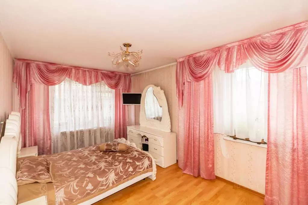 3-к кв. Челябинская область, Челябинск ул. Гончаренко, 93 (60.9 м) - Фото 2