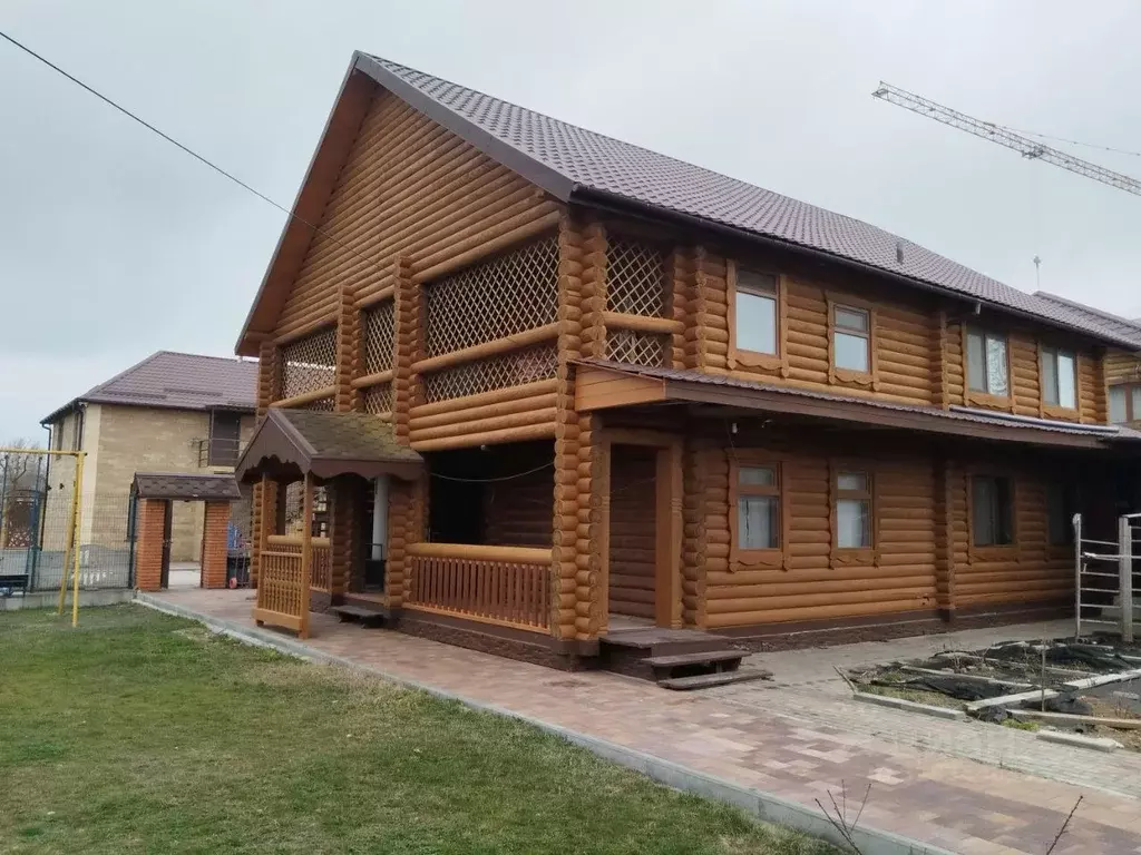 Дом в Крым, Евпатория городской округ, Заозерное пгт  (300 м) - Фото 1