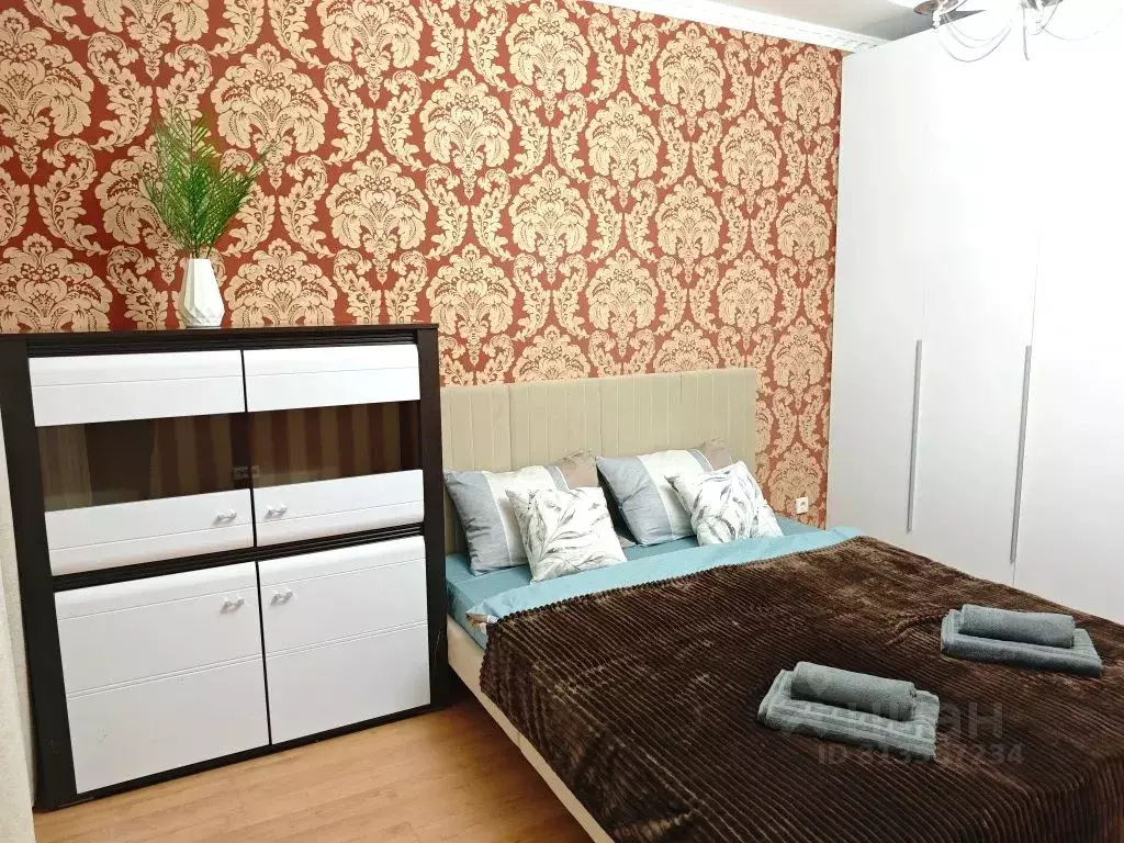 2-к кв. Татарстан, Казань ул. Адоратского, 4а (67.0 м) - Фото 0