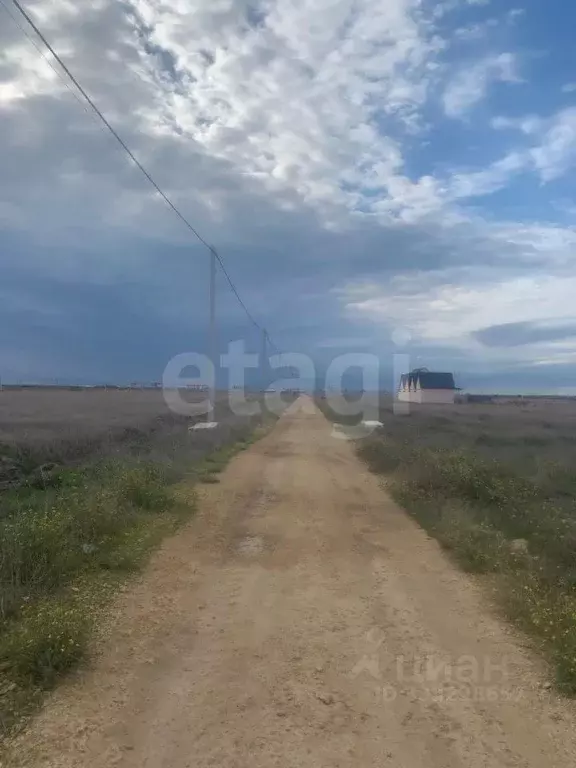 Участок в Крым, Сакский район, с. Уютное  (15.0 сот.) - Фото 1
