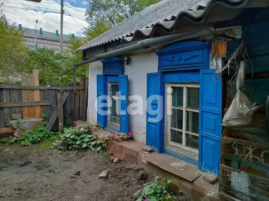 Дом в Амурская область, Благовещенск Магистральная ул., 61 (33 м) - Фото 0