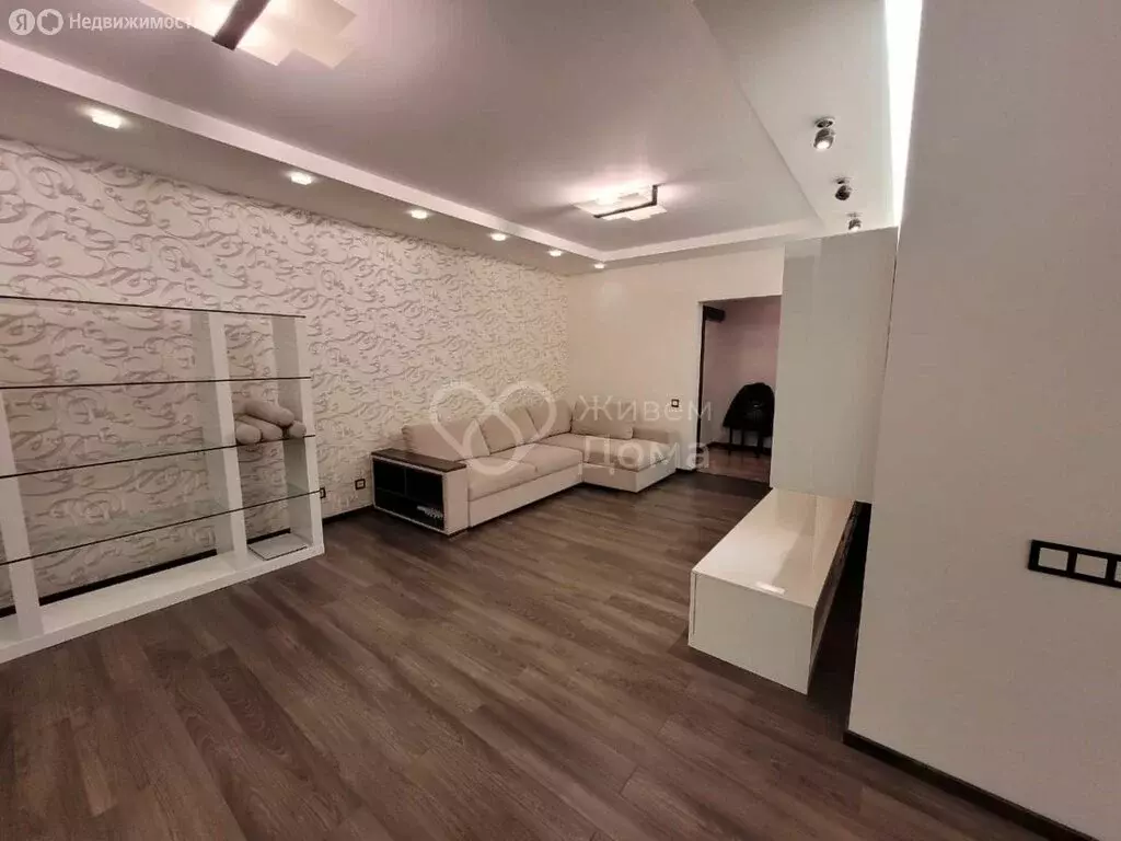 1-комнатная квартира: Волгоград, Пугачёвская улица, 20 (68 м) - Фото 2