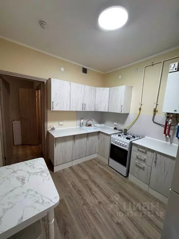 1-к кв. Крым, Симферополь ул. Янтарная, 13 (34.0 м) - Фото 2