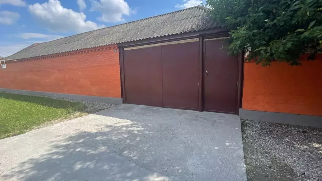Дом в Чеченская республика, Грозный пос. Имени Жамалайли Элиханова, ... - Фото 1